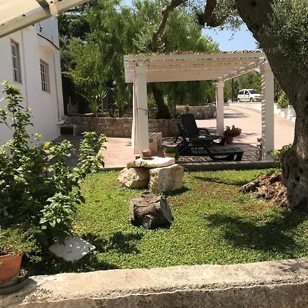 Trullo Da Grazia Semesterbostad